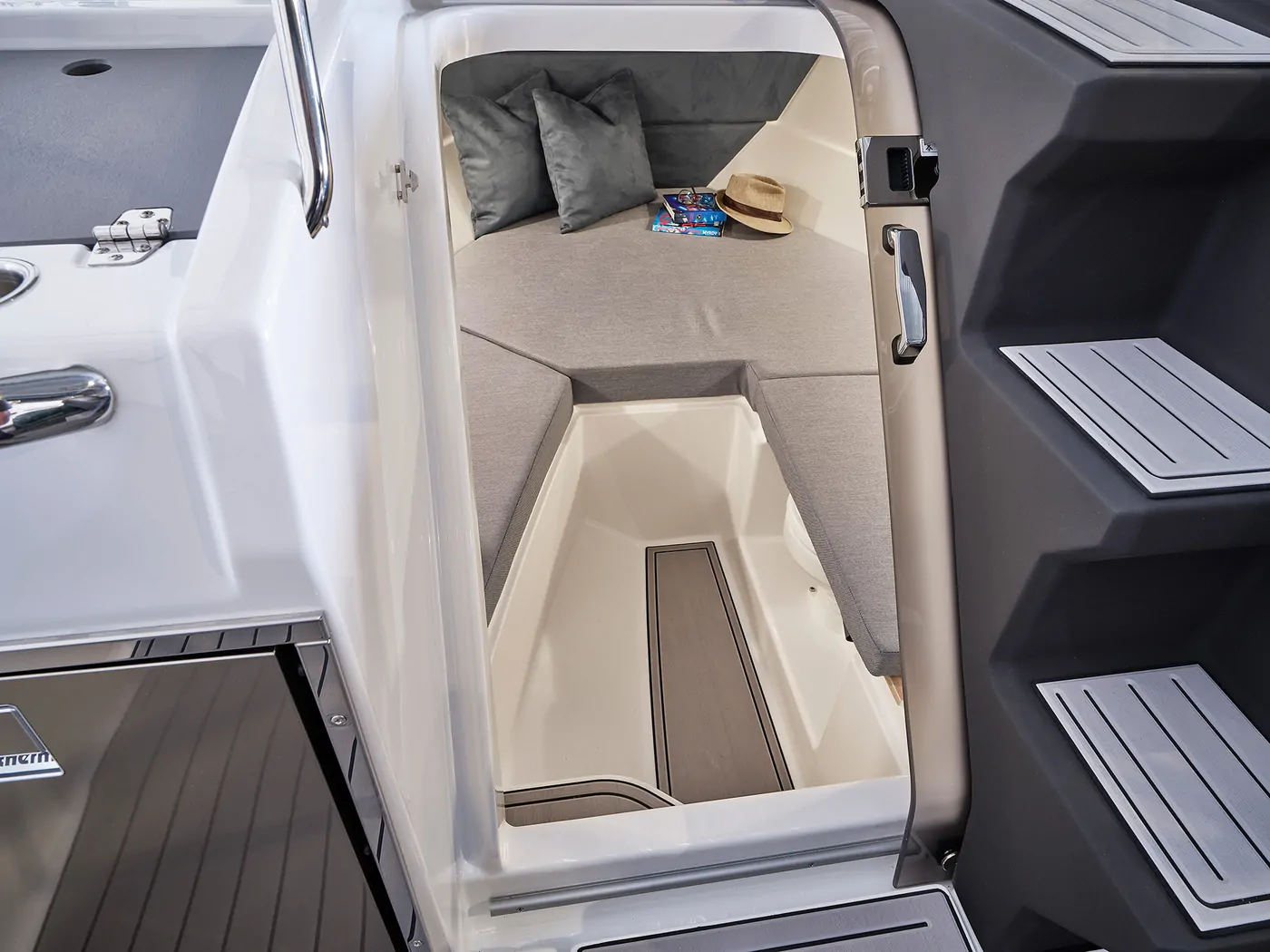 IBIZA 690 Touring – 16