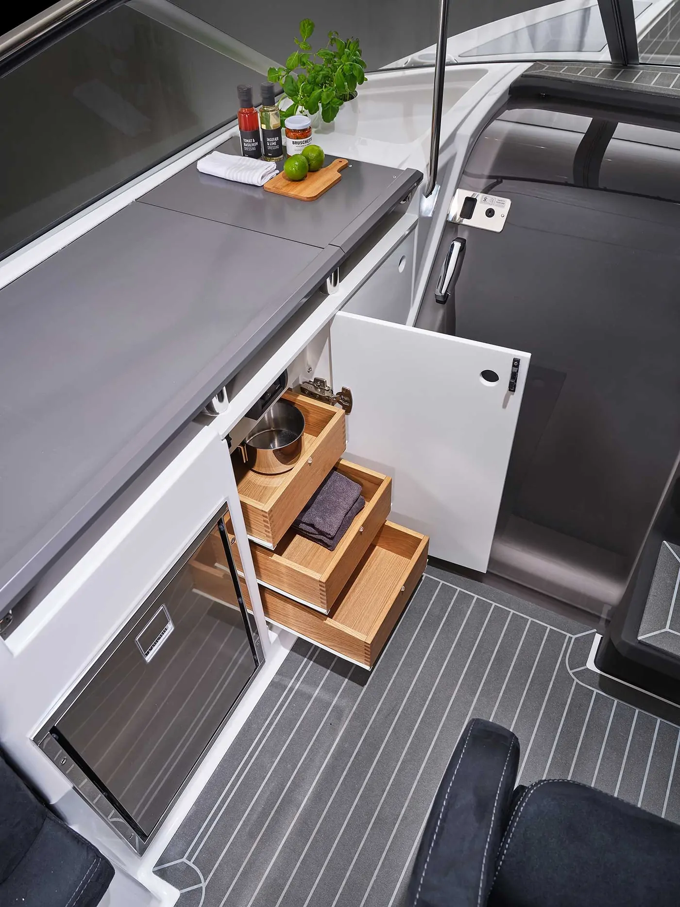 IBIZA 811 Touring – 12