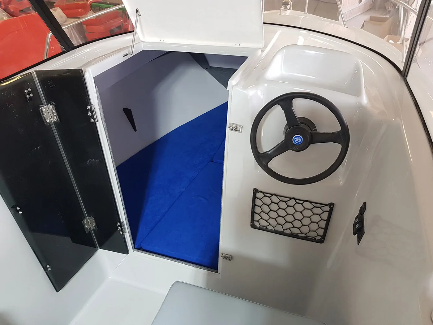 Laos 540 Pilothouse Kabinli Tekne
